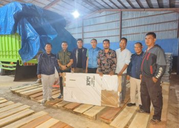 KPU Konsel Terima Logistik Pemilu 5.050 Bilik Suara