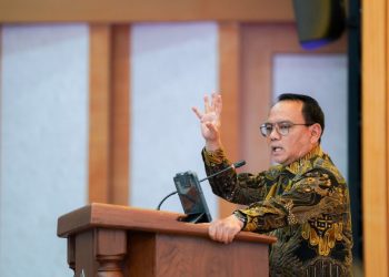 Pj Gubernur Sultra Minta Masyarakat dan Instansi Hemat Listrik