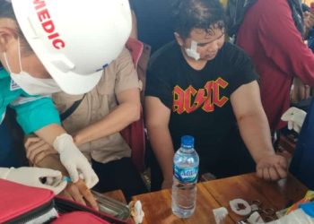 Kaca Speed Wahyudin 03 Rute Sikeli-Kasipute Pecah Dihantam Ombak, Sejumlah Awak Kapal Alami Luka Ringan