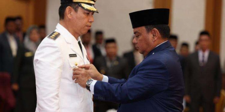 Lantik Andi Makkawaru Sebagai Pj Bupati Kolaka, Pj Gubernur Andap : Jaga Netralitas ASN dan Sukseskan Program Kerja Nasional