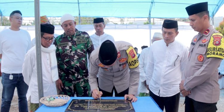 Momentum Ramadan, Kapolres Konsel Resmikan Musholla Polsek Moramo