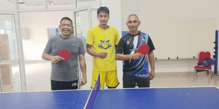 Semarak HUT Sultra ke-60 Tahun, Dinas Bina Marga Jawara di Cabor Tenis Meja Beregu, Dishub Runner-up