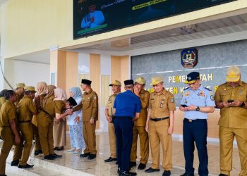 Bupati Konsel Merawat Silaturahmi Dengan Aparaturnya