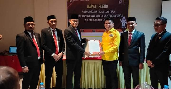 KPU Konsel Tetapkan 35 Anggota Dewan Terpilih Hasil Pemilu 2024