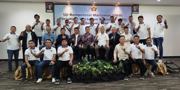 PWI Sultra Konsisten Mendorong Kompetensi Wartawan Lebih Profesional