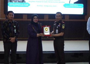 Kejati Sultra-BPJS Ketenagakerjaan Wilayah Sulawesi Maluku Teken Kerja Sama Terkait Bidang Datun