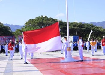 Perdana, Duplikat Bendera Pusaka Berkibar di Jazirah Bombana