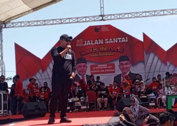 Gelar Jalan Santai, Pasangan Tagline Harus Menang Serukan Bombana Sedang Tidak Baik Baik Saja