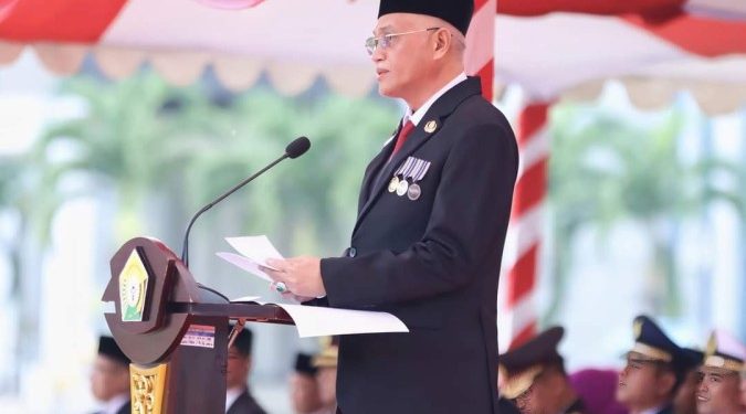 Sekda Asrun Lio Pimpin Upacara Peringatan Hari Pahlawan