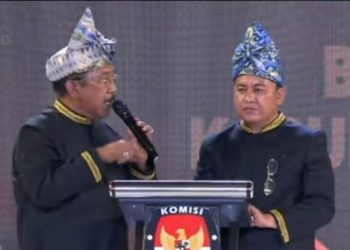 Debat Publik Cabup, Paslon Berani Paparkan Perubahan Satus Jalan Kabupaten Bombana