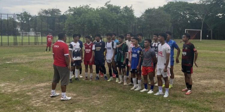 Tim Sepakbola Pelajar Sultra Matangkan Persiapan Jelang Pra Popnas Zona IV Tahun 2024