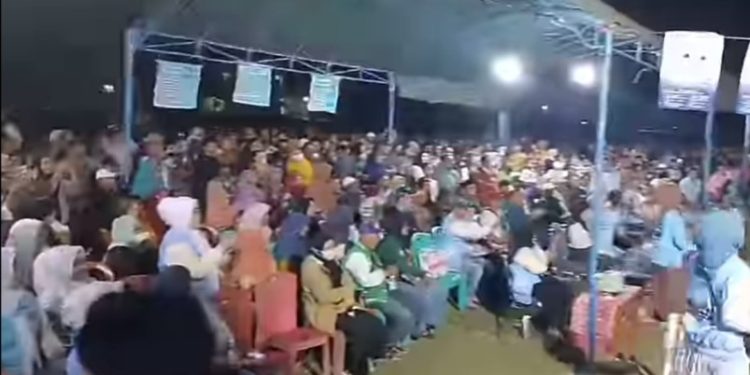 Kampanye di Dongkala Kabaena Timur, Paslon Berani Disambut Antusias Ribuan Masyarakat