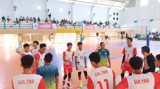 Tim Vollyball Sultra Kalah dari Kaltim, Pelatih : Kita Masih Optimis Menang Melawan Jatim