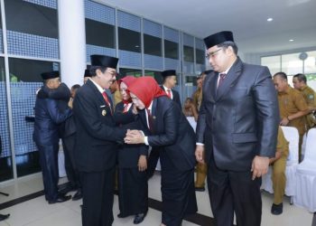 PJ Bupati Bombana Edy Suharmanto Lantik Lima Pejabat JPTP