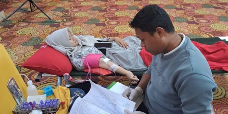 Alumni 2003 SMA Negeri 4 Kendari Gelar Aksi Donor Darah