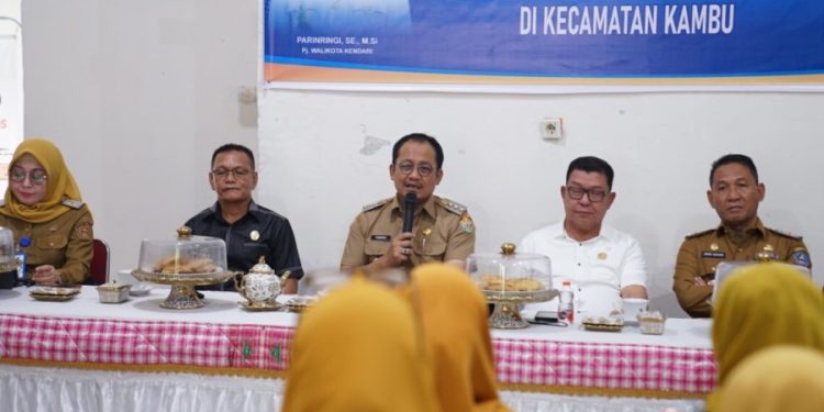 Pj Walikota Tekankan Pentingnya Kolaborasi Pemerintah dan Masyarakat dalam Pelayanan Publik