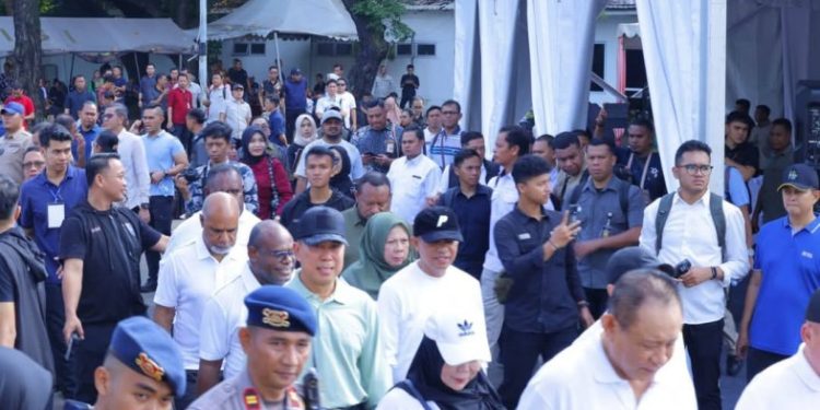 Monitor Gladi Pelantikan Kepala Daerah Terpilih se-Sultra, Pemprov: Semoga Para Pemimpin Kita Diberikan Kesehatan dan Tetap Prima Hingga Kembali di Daerah