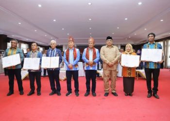 Gubernur Sultra Teken Pakta Integritas dan Perjanjian Kinerja 2025