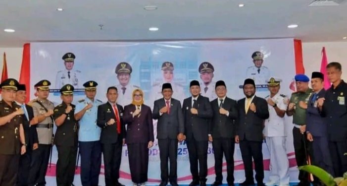 Ketua DPRD Kota Kendari Hadiri Serah Terima Jabatan Wali Kota