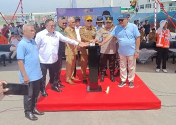 Gubernur ASR Lepas 8.062 Masyarakat Pemudik Gratis Tahun 2025