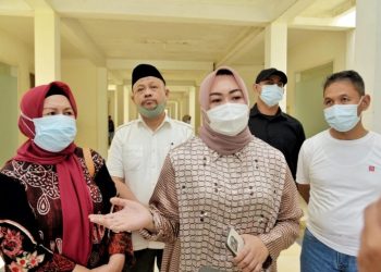 Walikota Siska Tinjau Bayi Stunting di RSUD Kota Kendari