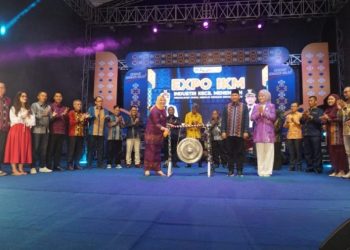 Peringati HUT ke-194, Pemkot Kendari Luncurkan Program Bantuan Modal Usaha Bagi 194 Pelaku UMKM