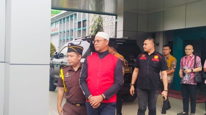 Rugikan Negara Ratusan Miliar, Kepala KUPP Kolaka Ditahan Jaksa