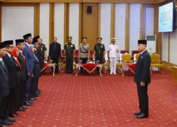 Gubernur Sultra Lantik 26 Aparaturnya, ASR : Kalau Kadis Tidak Bisa Bekerja Saya Evaluasi