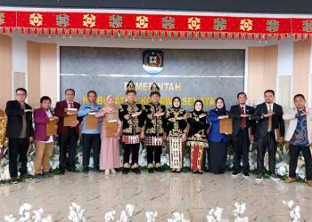 Pemkab Konsel Luncurkan Program UKT Gratis Bagi Mahasiswa S1 di Sepuluh Perguruan Tinggi di Sultra
