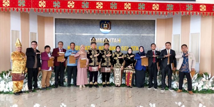 Pemkab Konsel Luncurkan Program UKT Gratis Bagi Mahasiswa S1 di Sepuluh Perguruan Tinggi di Sultra