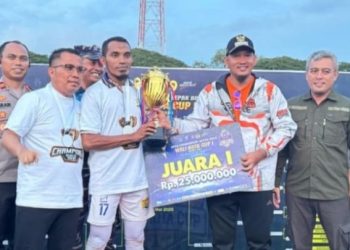 Wakil Walikota Sudirman Resmi Tutup Turnamen Sepakbola Walikota Cup I