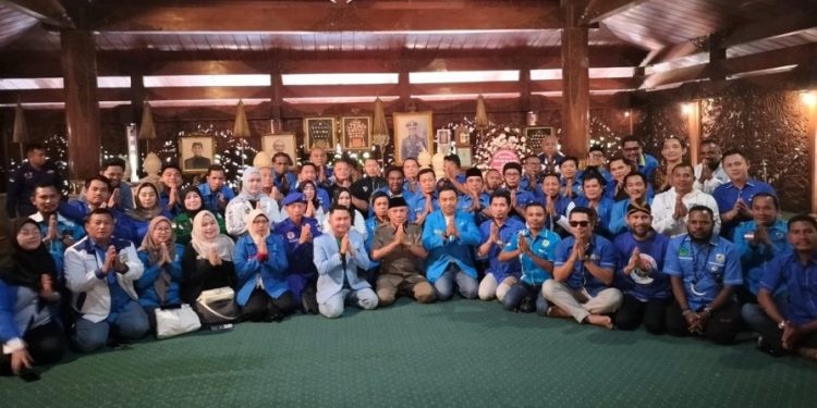 HUT ke-52, DPP KNPI Ziarah Kebangsaan di Makam Presiden H.M. Soeharto