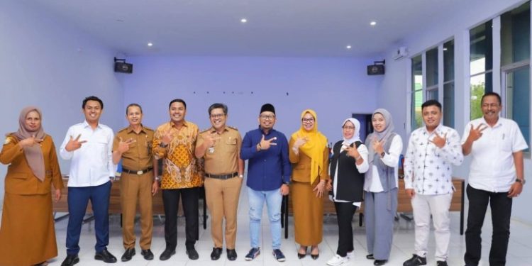 Terima Kunjungan DPRD Wakatobi, Kadis Kominfo Sultra Berbagi Tips Penerapan SPBE