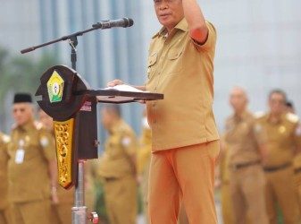 Wagub Sultra Hugua Soroti Kedisiplinan ASN Hingga Serapan Anggaran Yang Masih Rendah