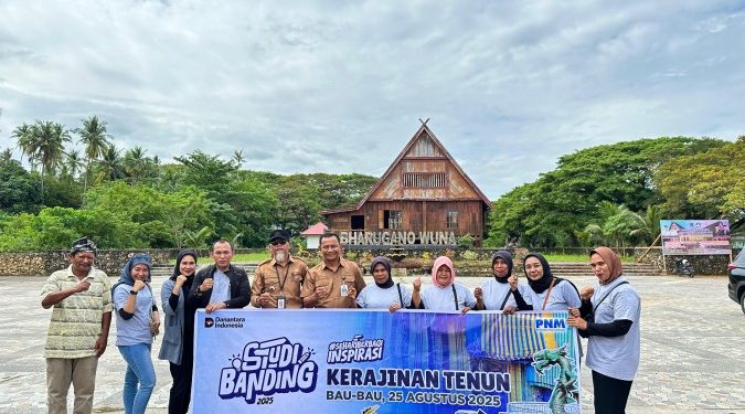PNM Cabang Baubau Dorong Pemberdayaan Perempuan Tenun Tradisional Lewat Studi Banding