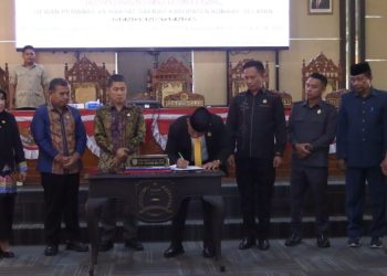 APBD-P Tahun 2025 Konsel Ditetapkan, Belanja Daerah Turun Hingga 3,82 Persen