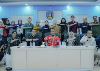 Diskominfo Konawe Selatan Terima Visitasi Monitoring dan Evaluasi Komisi Informasi Publik Sultra