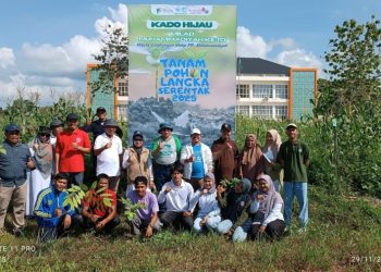 Kado Hijau Milad ke-113: Majelis LH Muhammadiyah Sultra Tanam 50 Pohon Endemik di Kendari