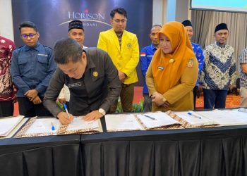 Pemkab Konawe Selatan Teken Addendum Kerja Sama UKT Setara Tahun Anggaran 2026