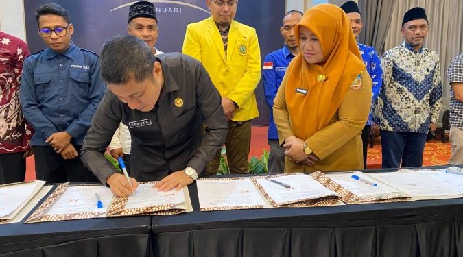 Pemkab Konawe Selatan Teken Addendum Kerja Sama UKT Setara Tahun Anggaran 2026