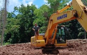 Wabup Bombana Pimpin Langsung Perbaikan Mata Air di Lokasi Longsor Kawasan Aktivitas Tambang PT. Almharig