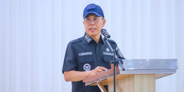 Gubernur Sultra ASR Entaskan Kemiskinan Melalui Program Pembangunan 600 Unit Rumah Layak Huni