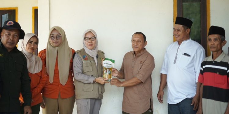 Pemkab Konsel Kembali Salurkan Bantuan CPP Bagi Korban Banjir di Empat Kecamatan