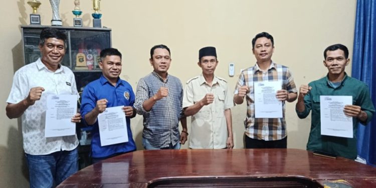 Sarjono Serahkan SK Pengurus SMSI Daerah, Dorong Media Siber Semakin Berkualitas