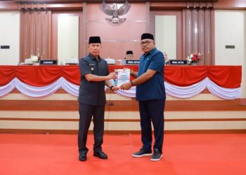 Gubernur Sultra Serahkan Perubahan KUA-PPAS 2026 kepada DPRD